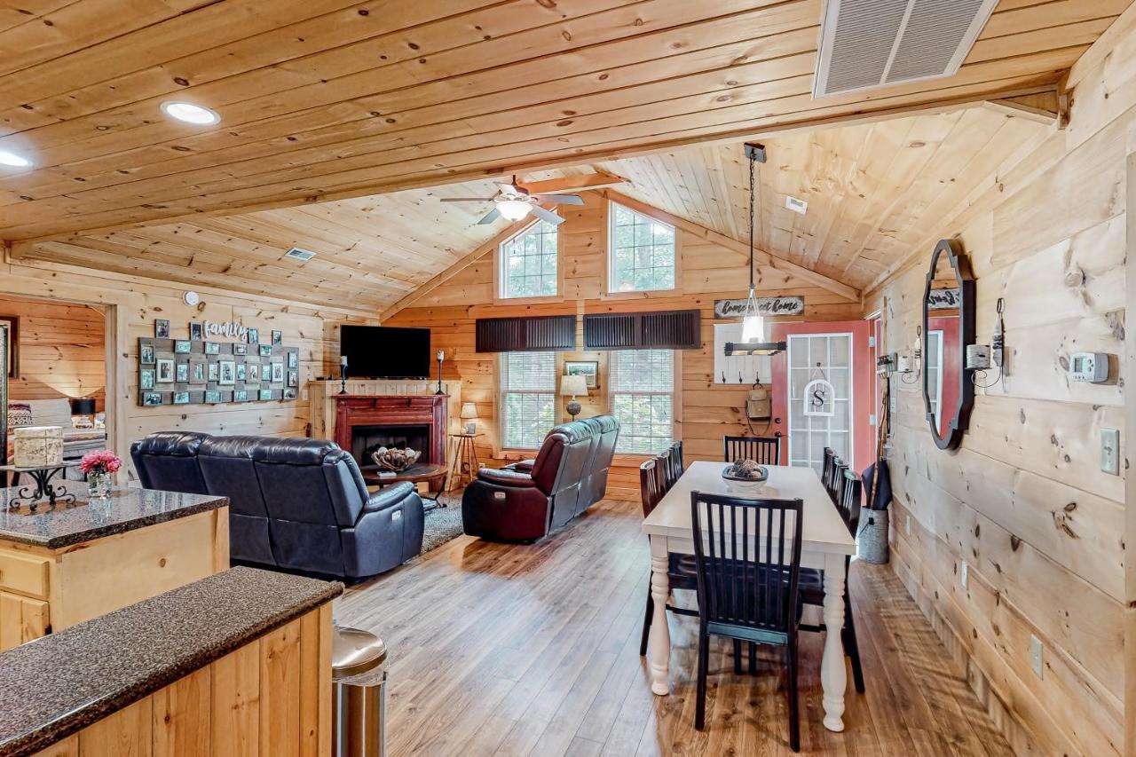 Wild Rose Cabin Lake Lure Exterior photo
